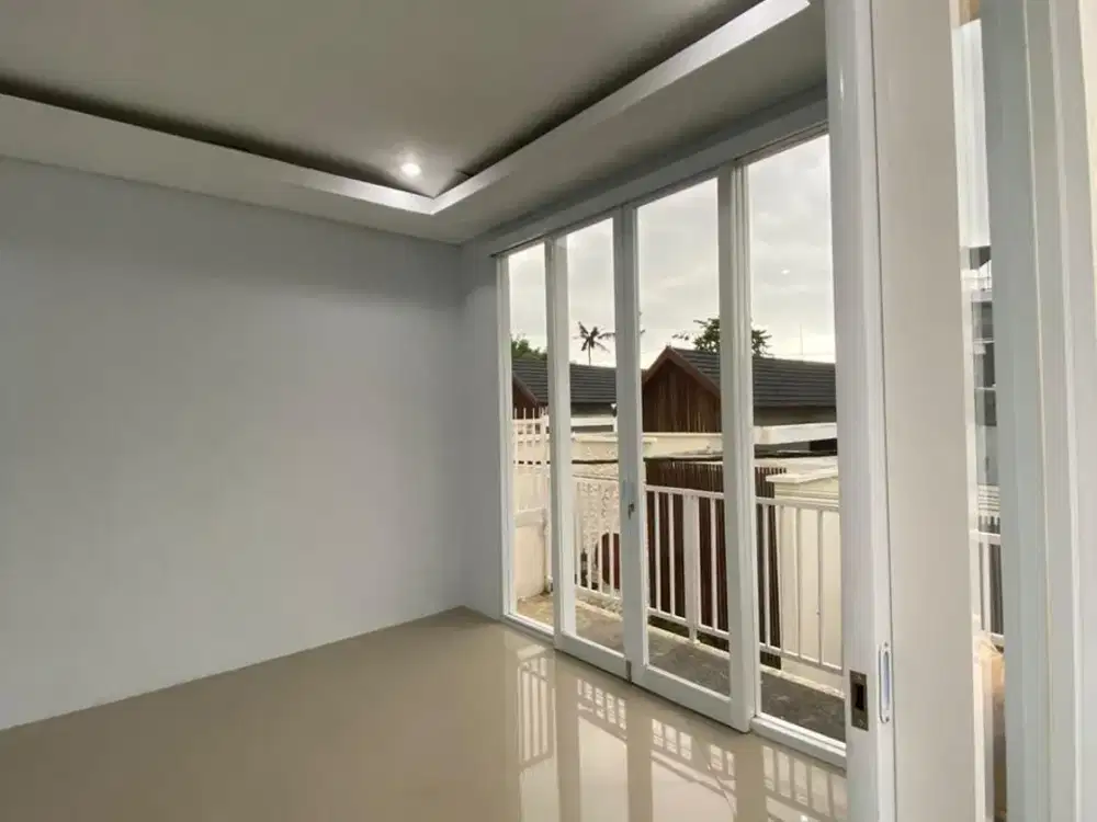 Villa Modern di Jantung Canggu, 15 Menit ke Pantai Batu Bolong - Thumbnail 9