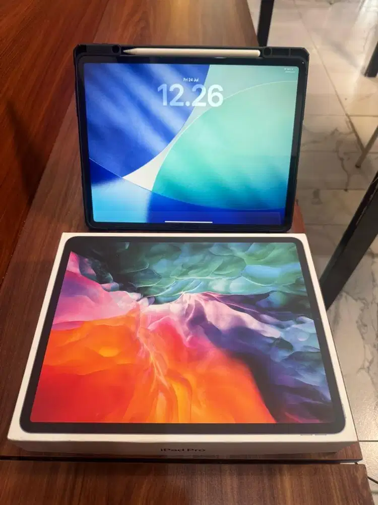 Wts ipad pro 12.9 gen 4, ex inter 128gb wifi, dapet apple pencil