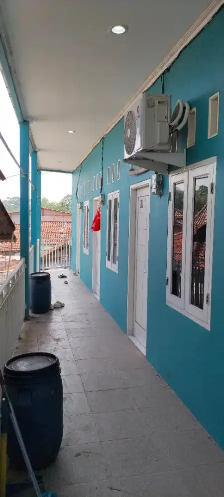 Di jual kontrakan 10 pintu Dan ruko di karang baru Jababeka cikarang