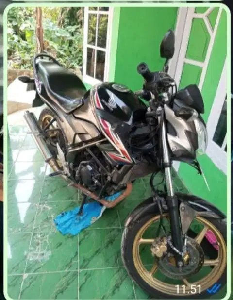 Jual santai CB 150R 2013