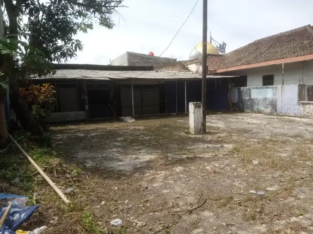 GATOT SUBROTO, RUMAH HITUNG TANAH DI MAINROAD KOTA BANDUNG