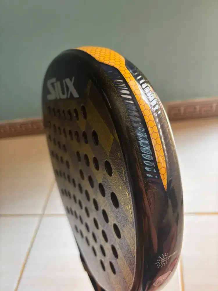 PADEL SIUX ELECTRA PRO ST4