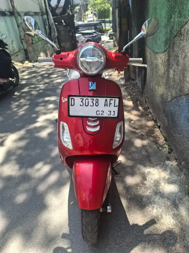 Like new Vespa lx150