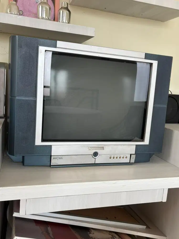 TV tabung merk Toshiba