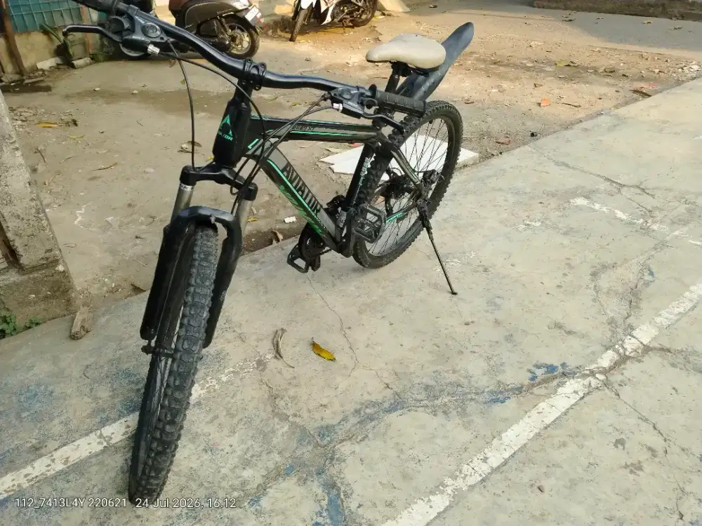 Sepeda Aviator 2689Xt