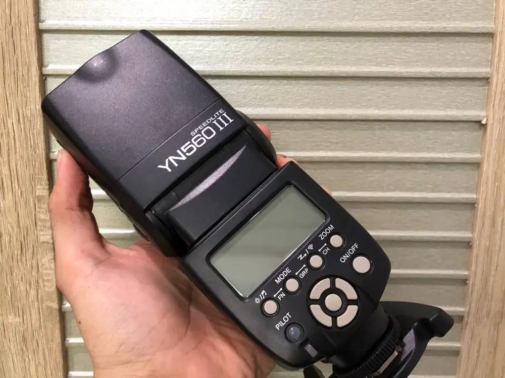 FLash Yongnou YN 560 III For Canon / NIkon Mulus Normal