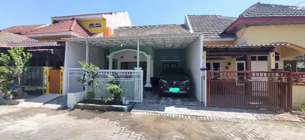 Rumah Strategis Besar Gading Kirana Buduran Dekat Taman Dhika Sidoarjo