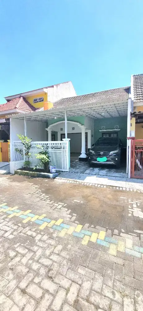 Rumah Strategis Besar Gading Kirana Buduran Dekat Taman Dhika Sidoarjo