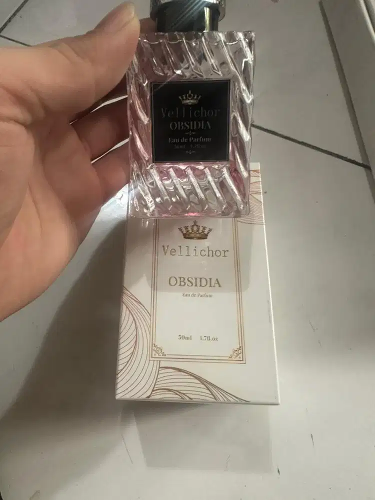 Velichor parfum obsidia parfum wanita khas buah buahan
