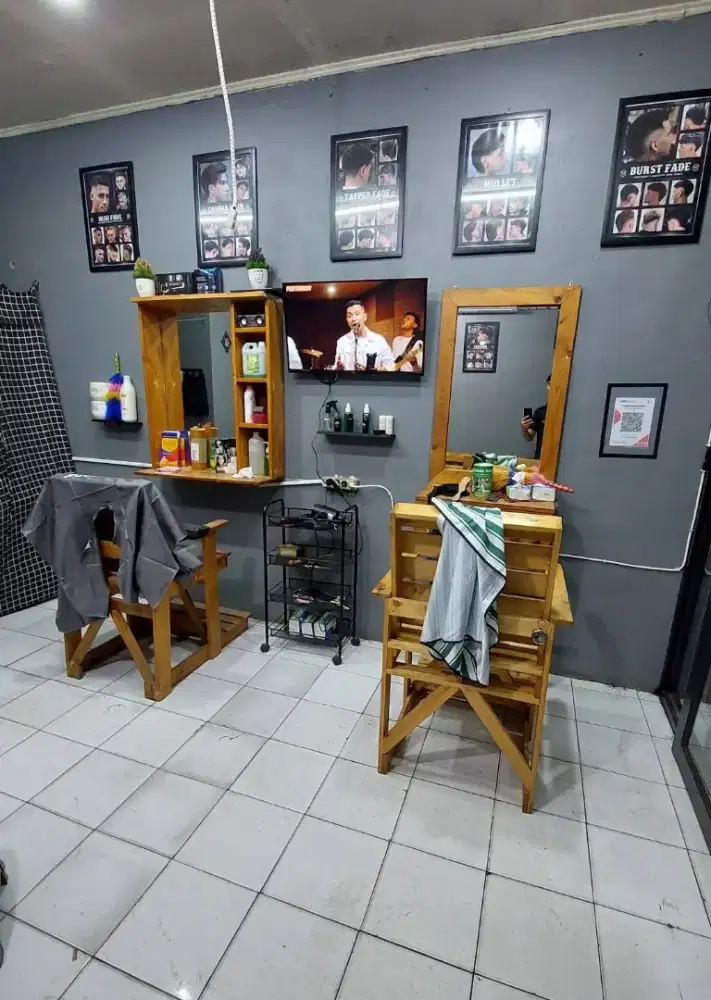Loker Kapster Pangkas Barberman kang cukur Kelapa dua tangerang