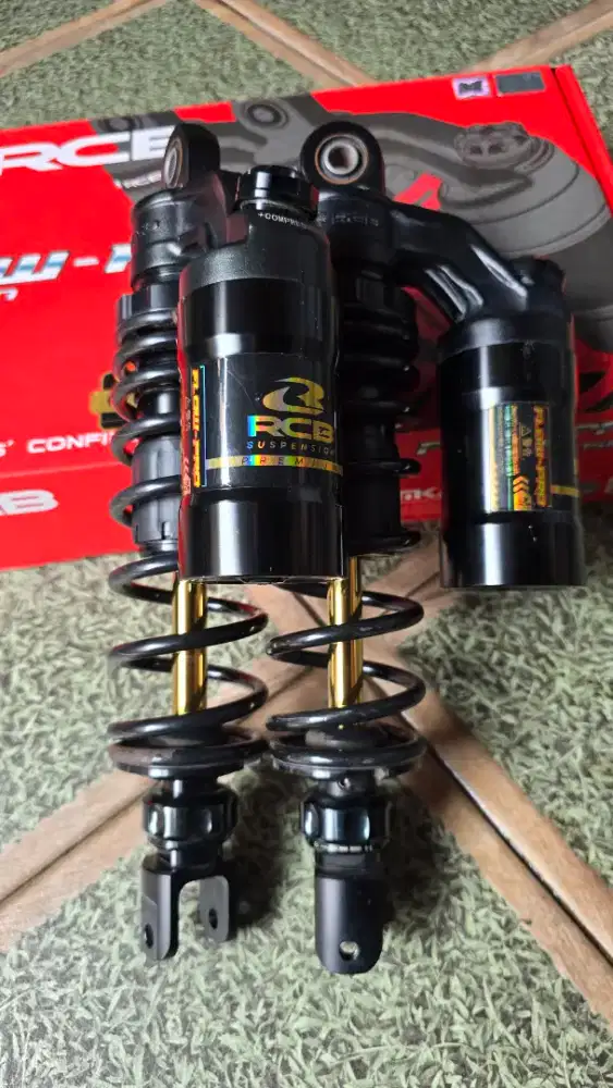Shockbreaker RCB Flow Pro 305mm Black Gold Premium PNP NMAX New/Aerox