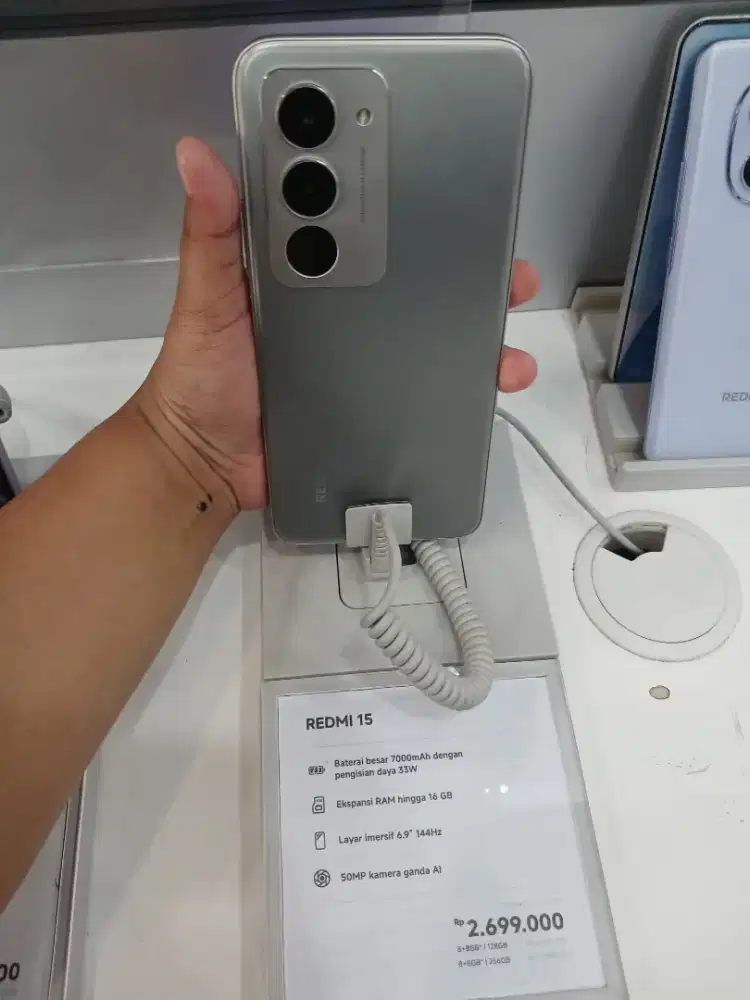 REDMI 15 kredit Di Ruko Erafone Radal Dp 0rp