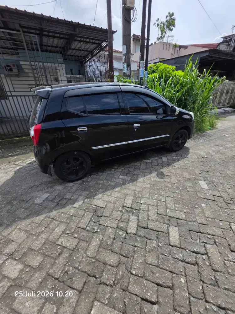 Mobil agya matic