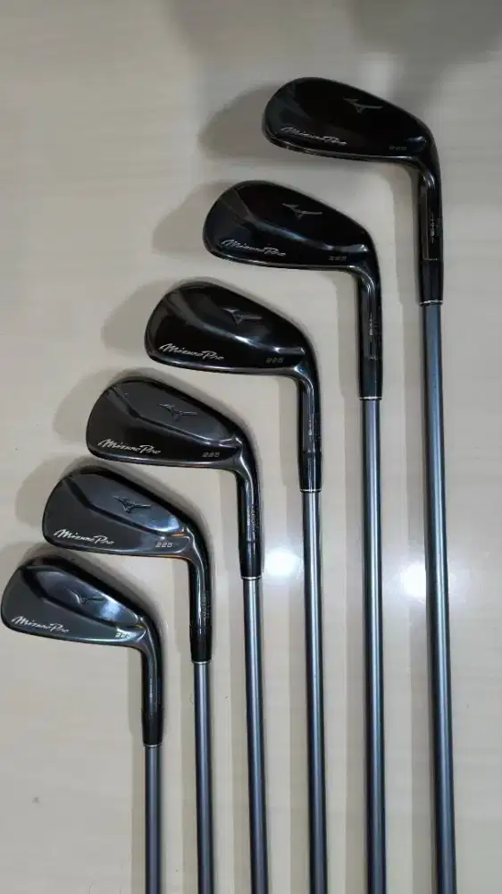 Iron Set Mizuno Pro 225 Black Limited Edition