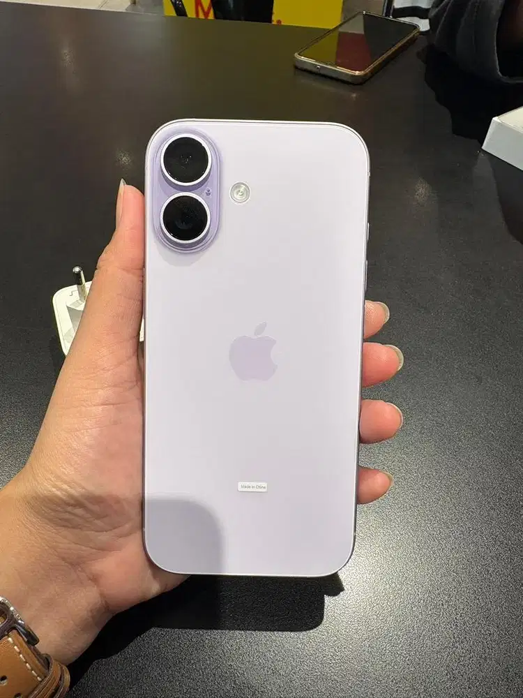 New iphone 17 256gb