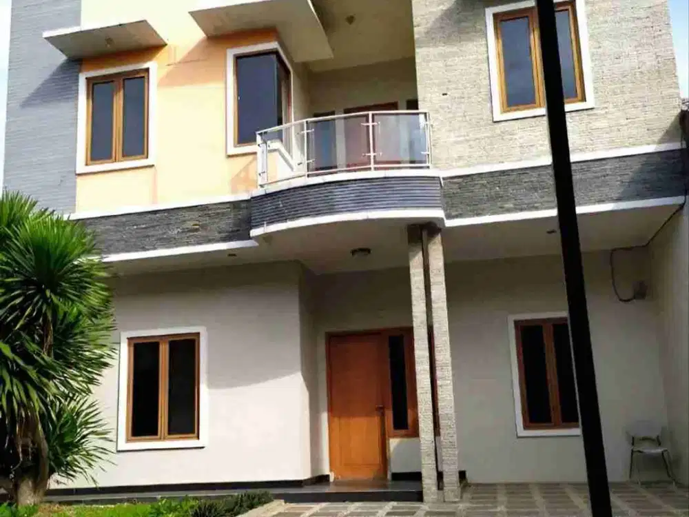 Rumah Baru 2 Lantai di Bintaro Crown Residence, Ciputat Tangsel