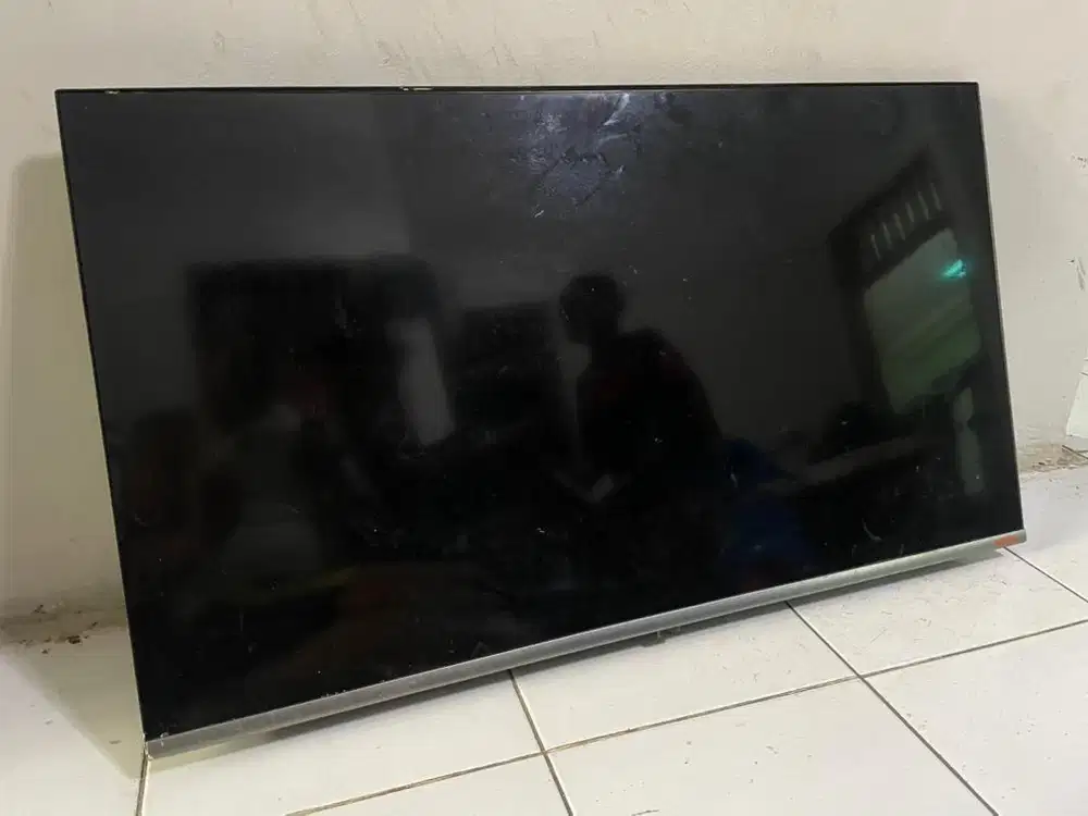 Dijual TV rusak bekas 40 inc