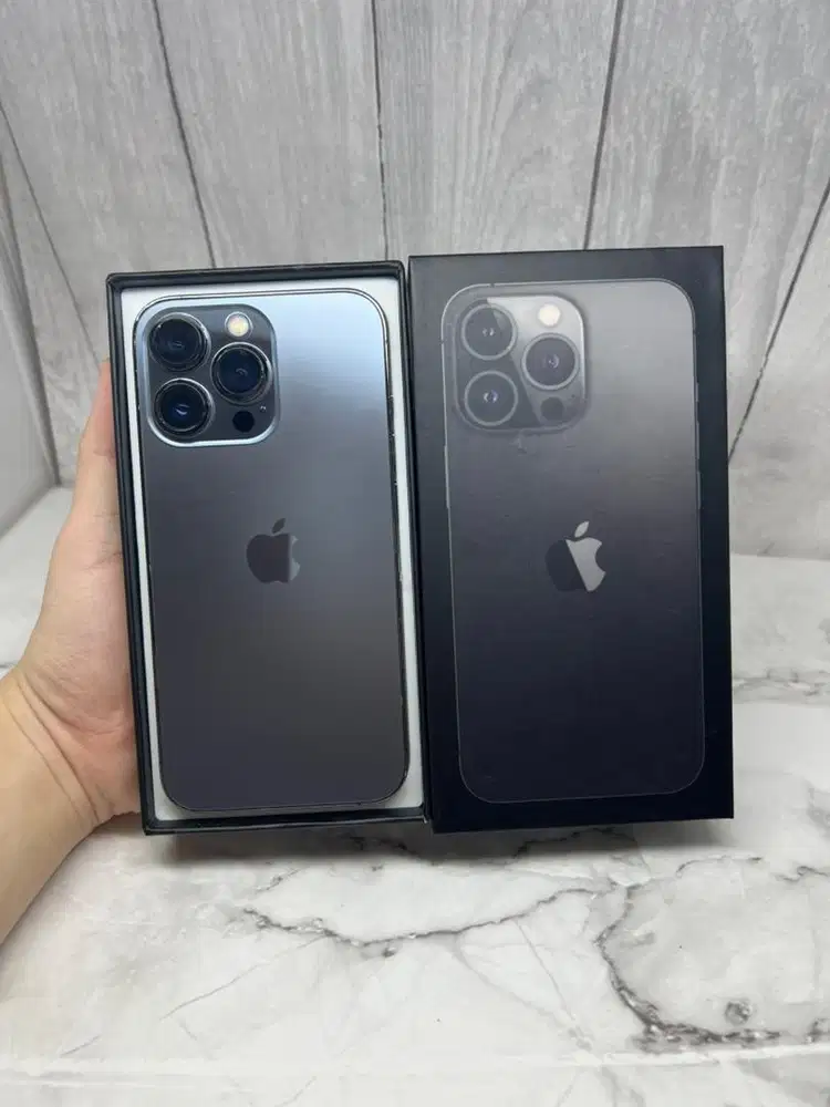 iphone 13 pro 1TB BLACK