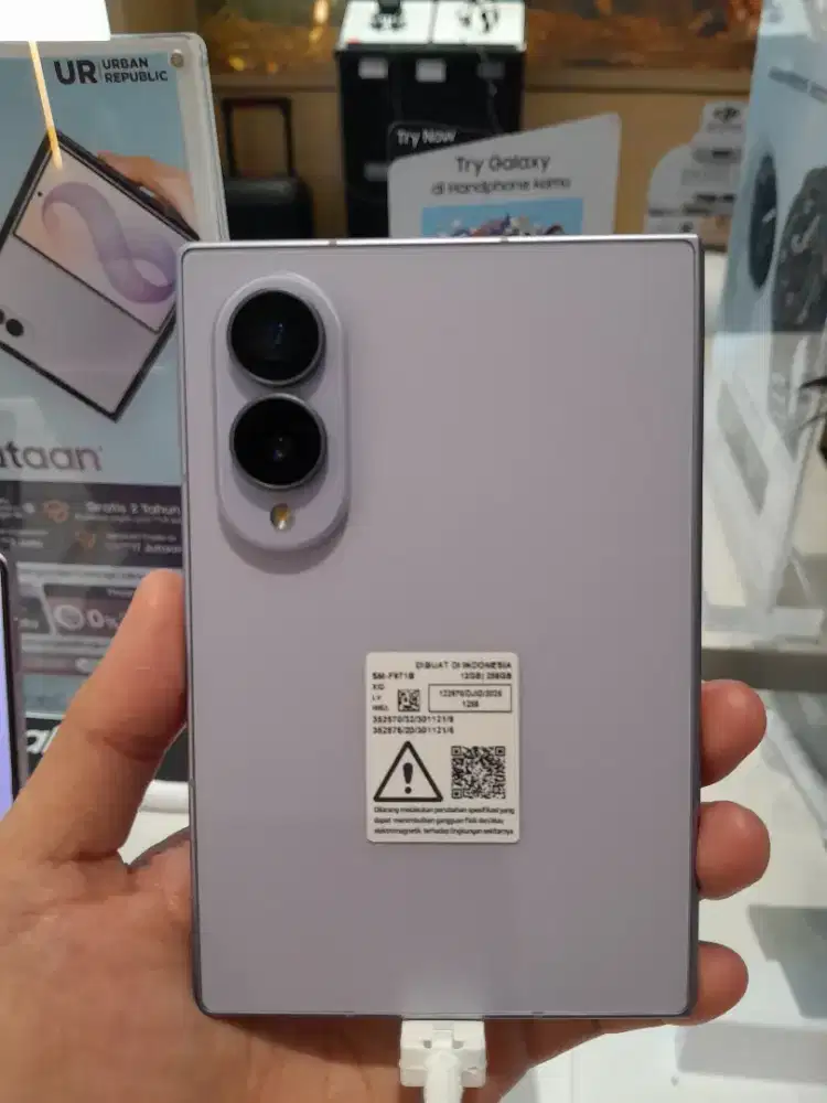 GalaxyZ Flod 8 12 Gb + 256 Gb 12 Gb + 512 Gb 16 Gb + 1 Tb