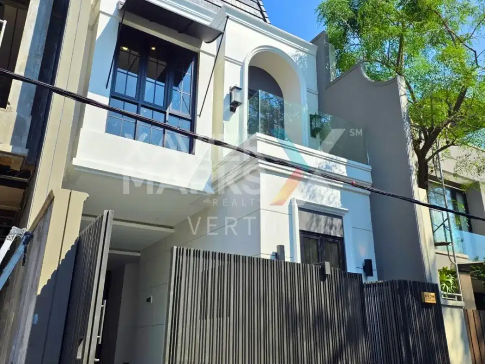 Dijual Termurah New House American House Manyar Tengah Kota Surabaya