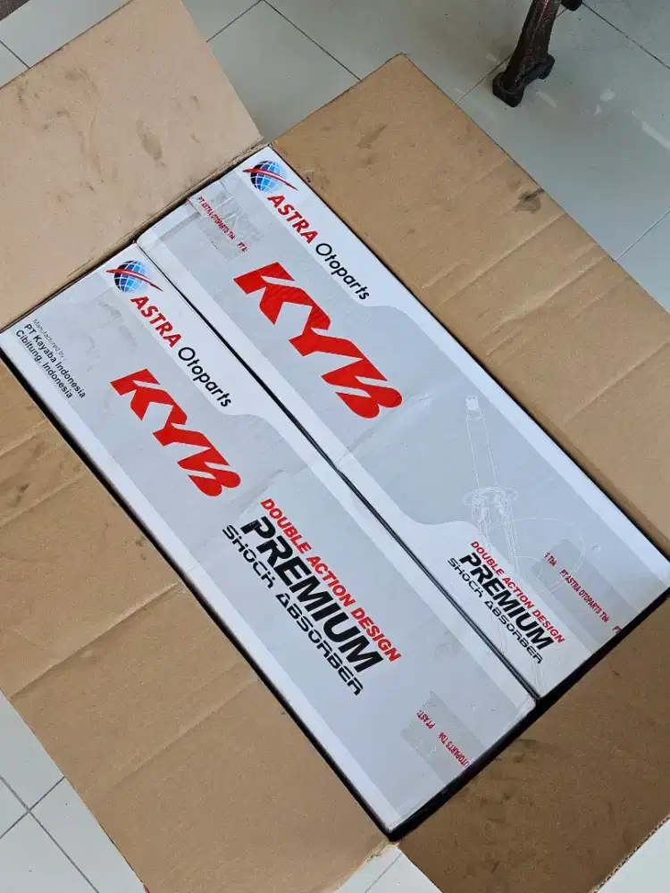 Jual shockbreaker Ertiga 2021 (Original)