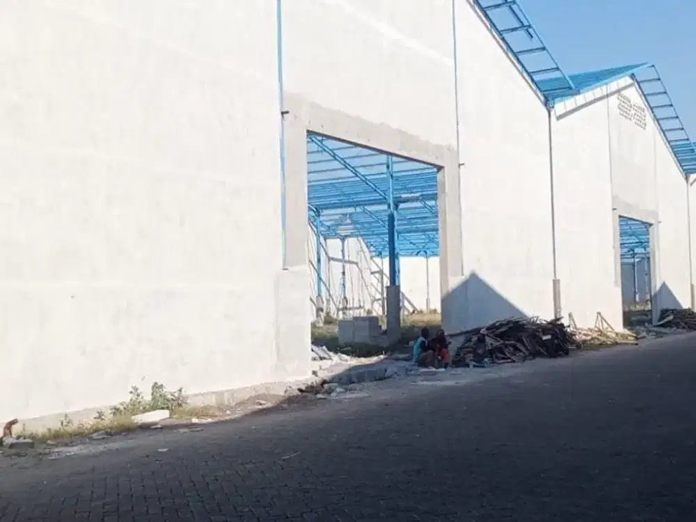 Disewakan kompleks pergudangan di Romokalisari, Benowo - Gresik (Banyak pilihan)