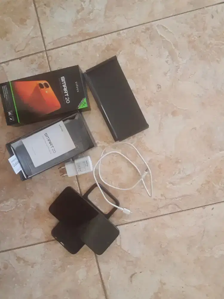 Infinix Smart 20 Baru Pemakaian 2 Minggu Fullset Mulus