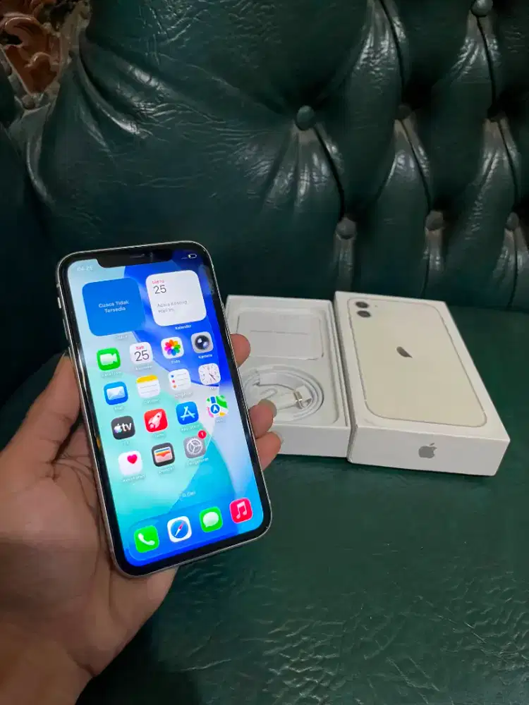 IPHONE 11 64 PUTIH