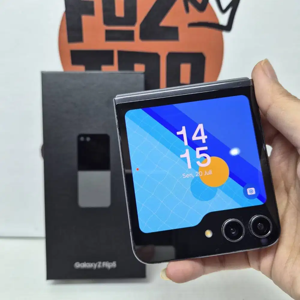 Samsung Galaxy Z Flip 5 8/256GB Graphite No Minus No Kendala FULLSET