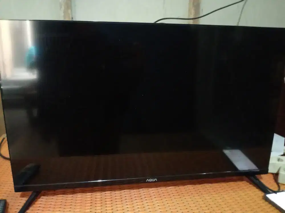 Jual TV SMART DIGITAL MERK AQUA 32 INC