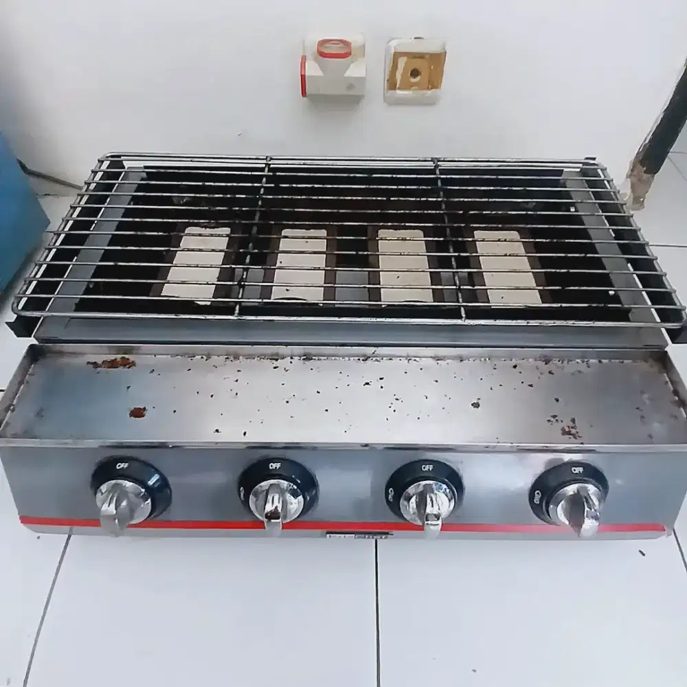 Kompor Bakaran 4 Tungku Merek KRISCHEF