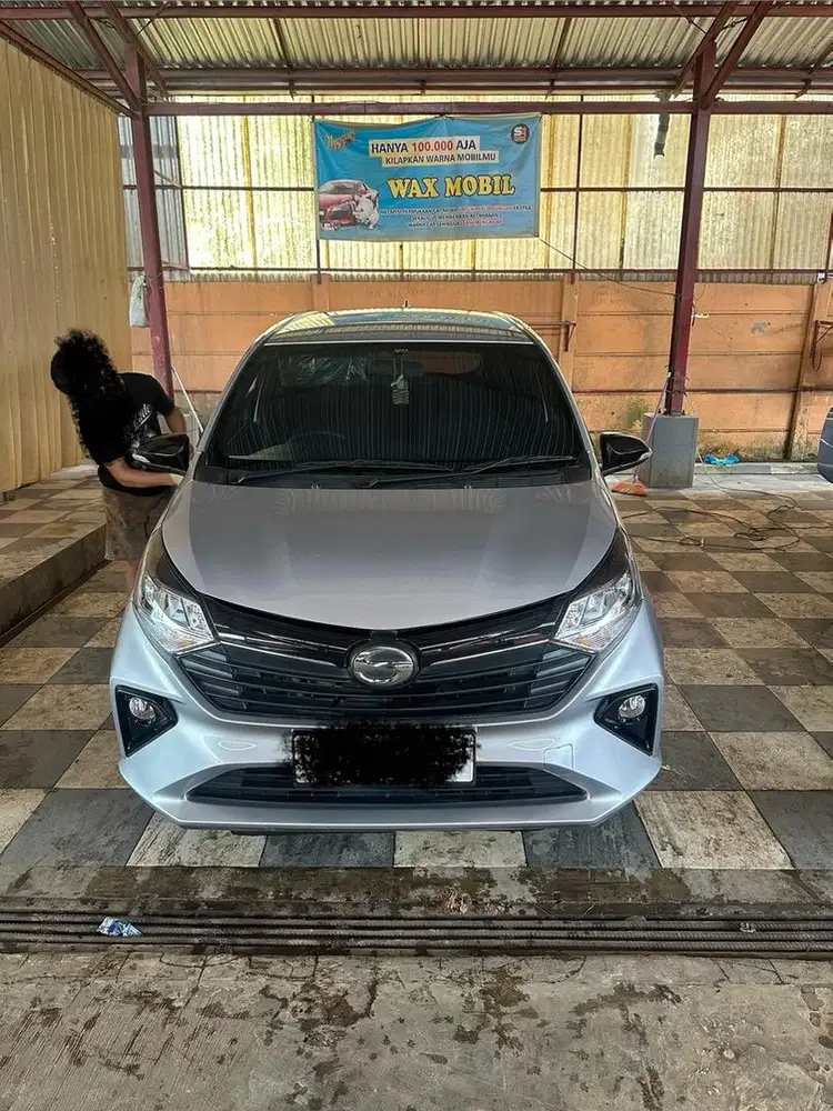 DAIHATSU SIGRA 1.2 R MT 2024
