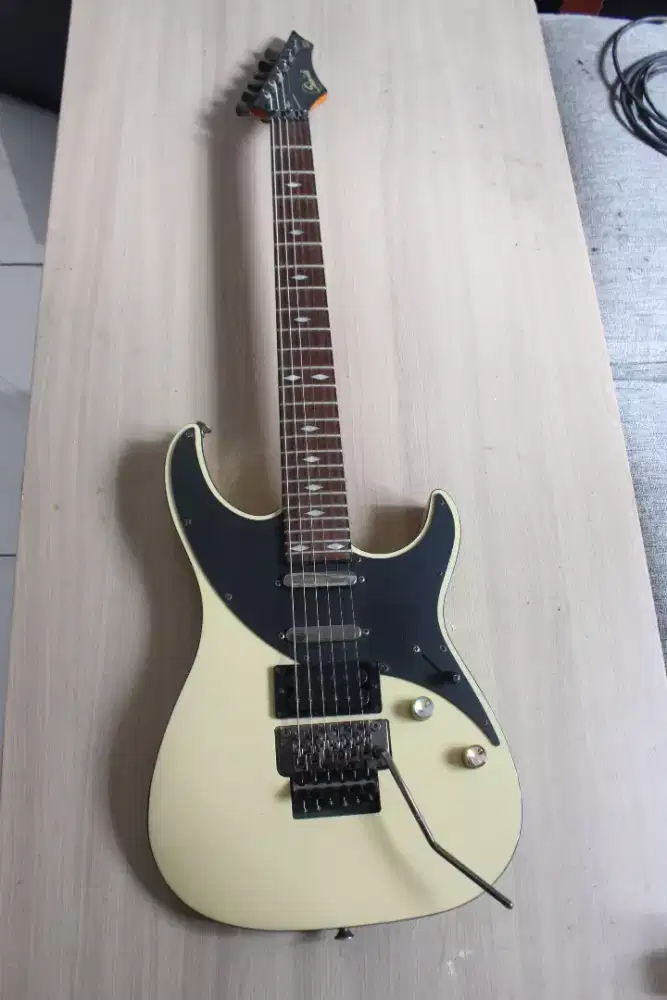 Samick Superstrat HSS Floyd Rose Licensed
