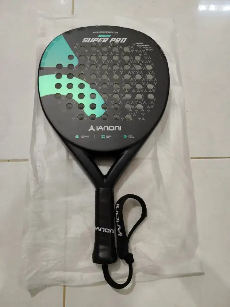 Dijual Cepat, raket Padel Ianoni 3K Carbon Fiber