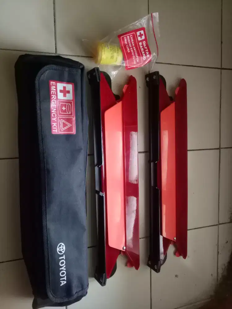 dijual emergency kit by toyota
