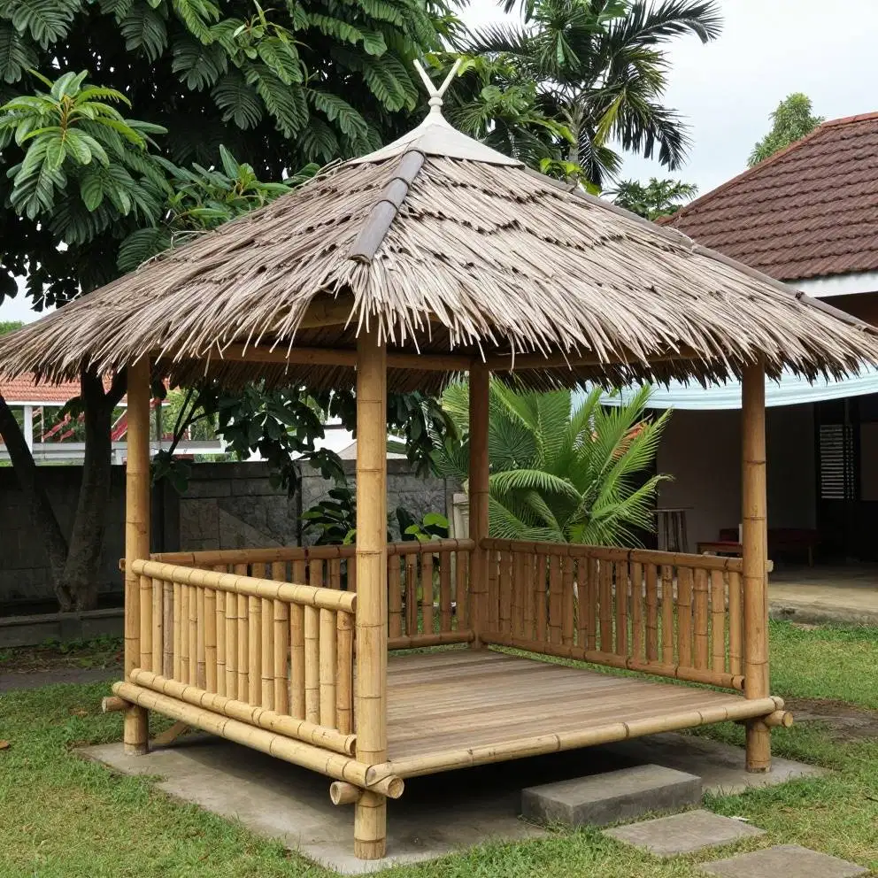 Saung gazebo bambu alami