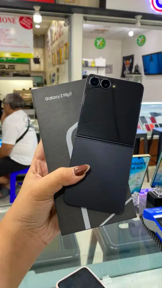 Samsung Galaxy Zflip 7 256gb Second Like New Bisa Dicicil Tanpa DP