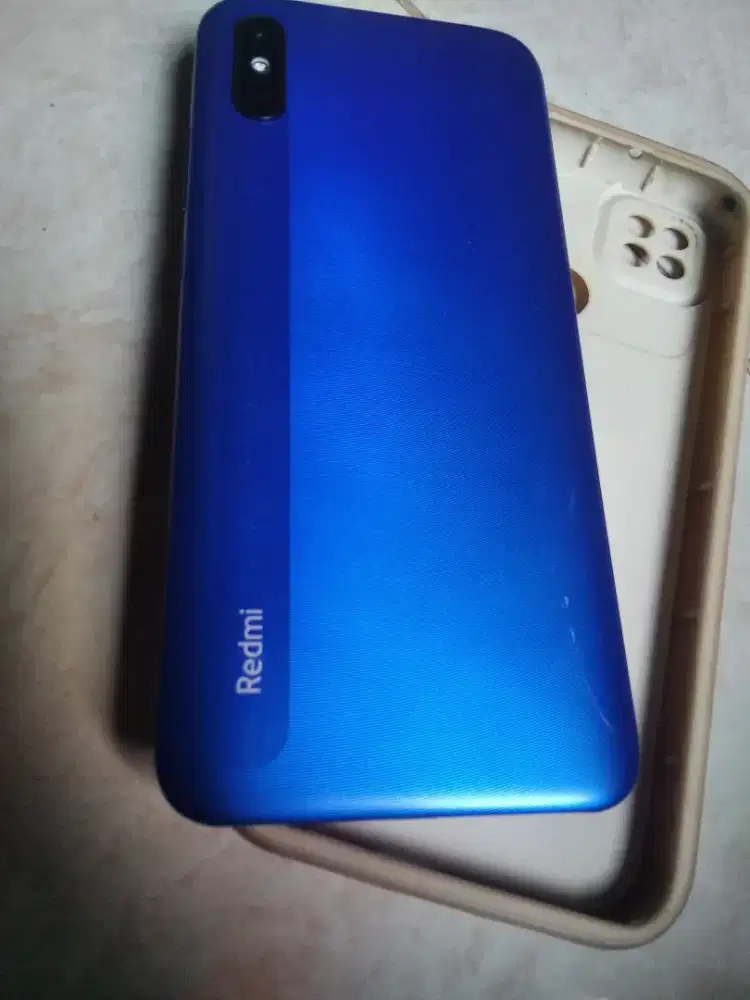 Redmi 9A 2/32 mukus masih ori tinggal pake aja 400k net not mines  itu