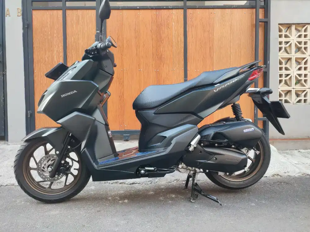 VARIO 160 2026 CBS ISS GRANDE BLACK