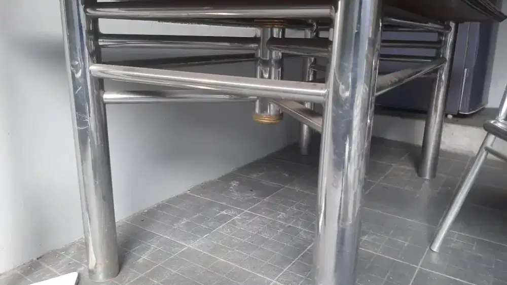 Rangka Meja Makan Stainless