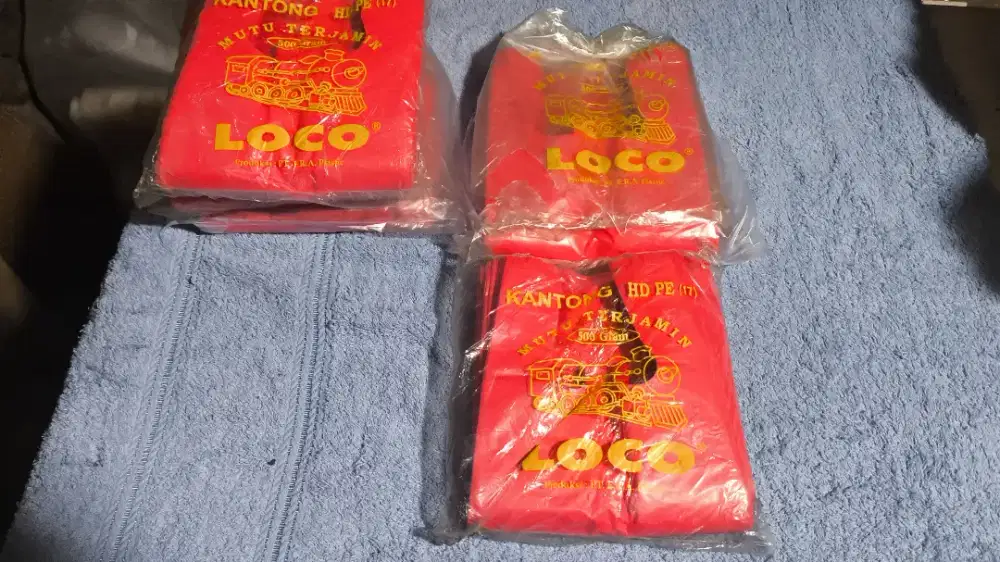Kantong Plastik Merah 500gr size 17