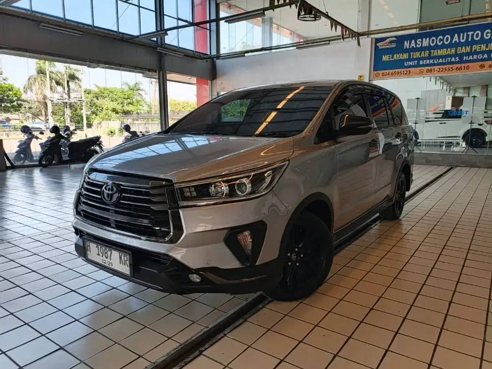NAG SMG - TOYOTA INNOVA VENTURER 2.4 A/T DIESEL 2019