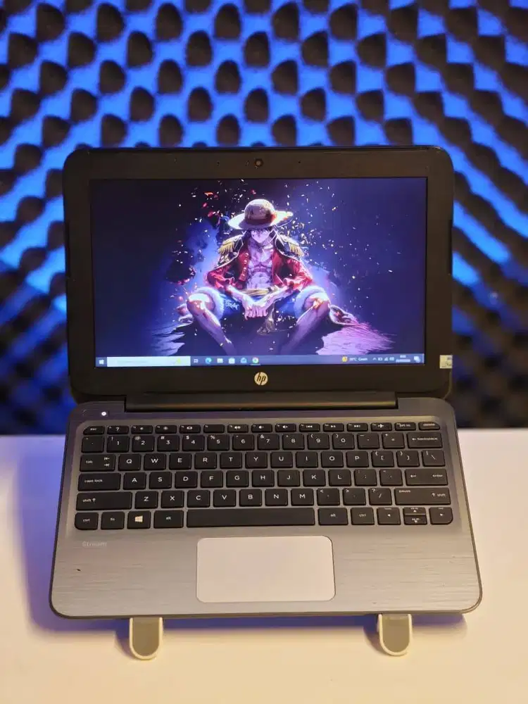 HP Stream 11 Pro G2 Celeron N3050 SSD 64GB RAM 4GB Windows 10 Garansi