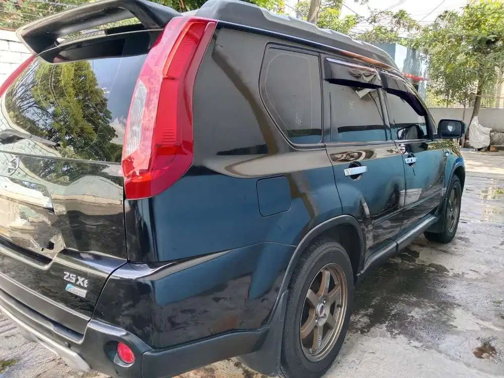 Nissan X-Trail 2011 Bensin