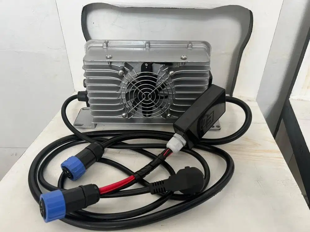 Fast Charging Molis M23 kapasitas 18 Ah & Joiner Eclont