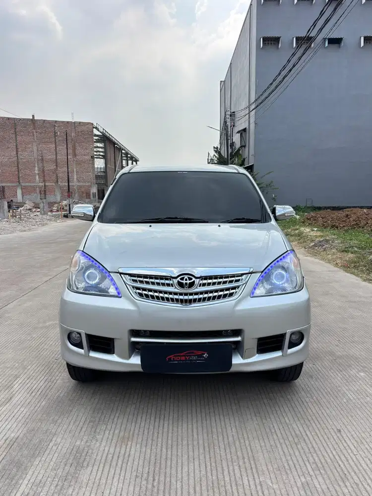 Toyota Avanza 1.3 G 2011 Automatic ( Silver Metalik )