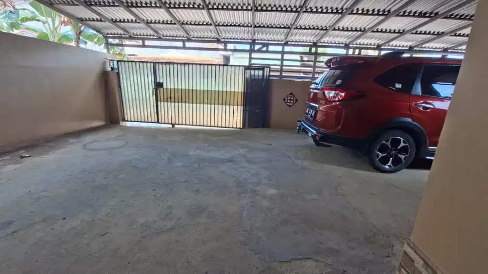 Disewa Rumah tempat tinggal dan bisa utk kantor