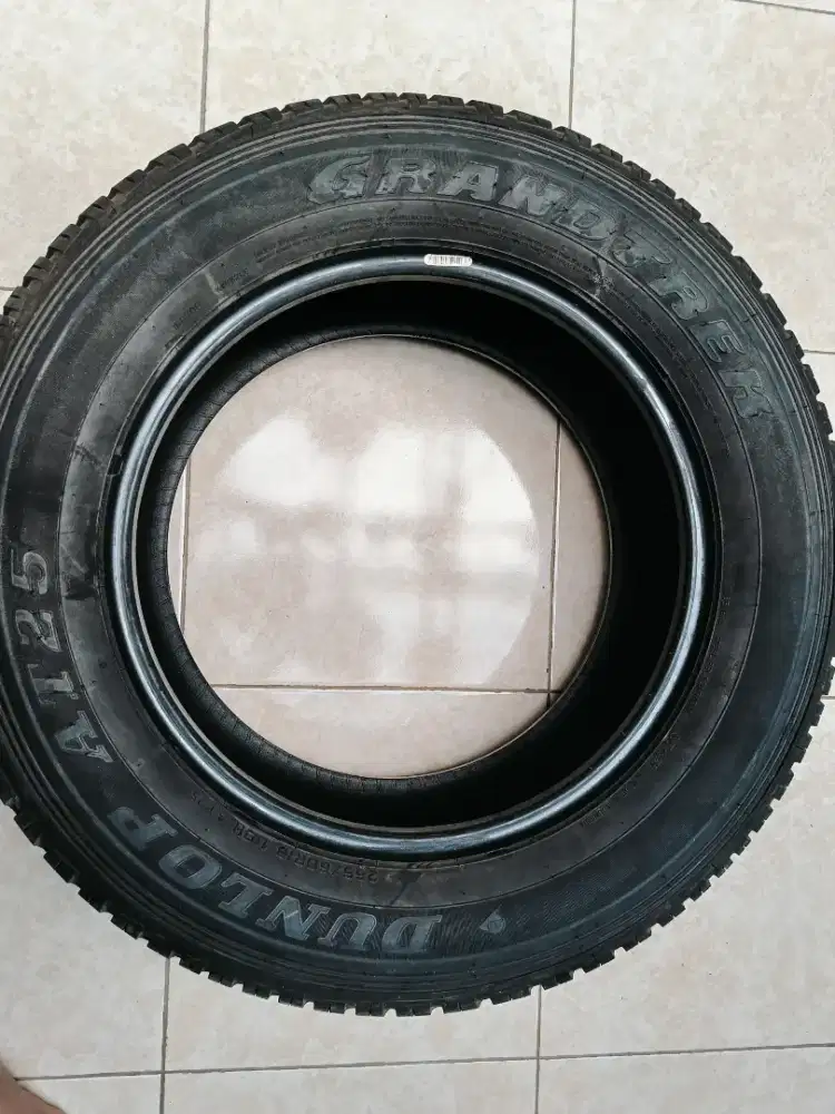 Jua ban bekas rasa baru Dunlop Grand Trek AT25 kondisi 99% bagus