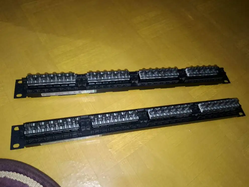 patch panel 24 port Amp