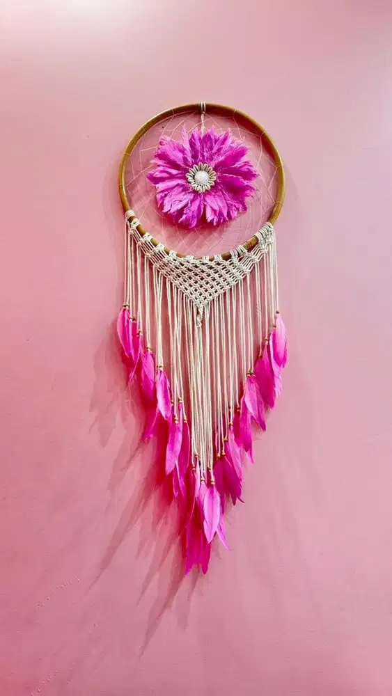 Hiasan dinding dream catcher